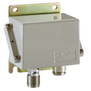 Danfoss EMP2 Pressure Transmitter-1.00 bar-9.00 bar-084G2120