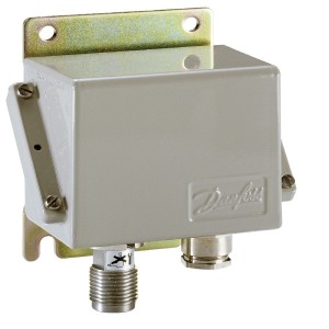 Danfoss EMP2 Pressure Transmitter 0.00 bar-14.70 bar-084G2141
