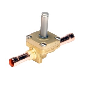 Danfoss EVR15 Solenoid Valve, Solder, ODF, 7/8 in-032L1225
