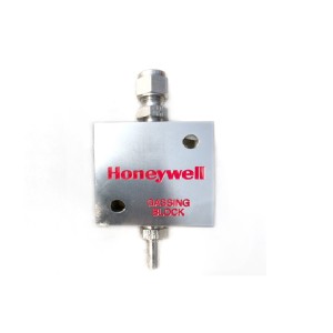 Honeywell Gassing Block 316SST With Tube & Connector-90068-A-8204